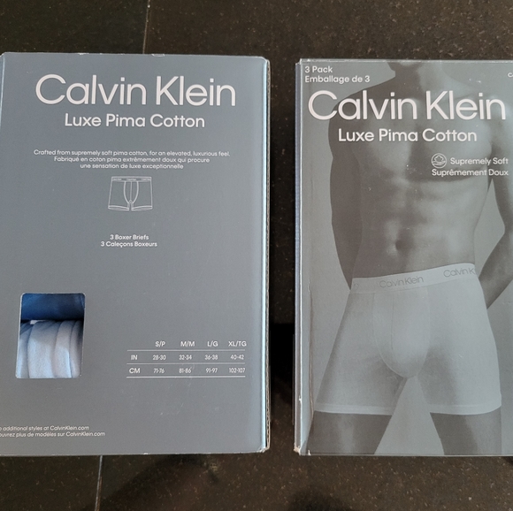 Calvin Klein - Picture 3 of 4